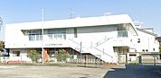 虹と風保育園 徒歩5分。幼稚園や保育園が整い、小さなお子さまの通園も安心。子育て世帯に嬉しい環境です。 350m