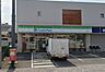 周辺：ファミリーマート松田町店 徒歩2分。コンビニが利用でき、急な買い物や日常のちょっとした用事にも便利な環境です。 160m