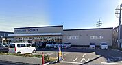 クリエイトエス・ディー平塚寺田縄店 徒歩5分。ドラッグストアが整い、薬や日用品を気軽に購入できる便利な暮らしを叶えます。 360m