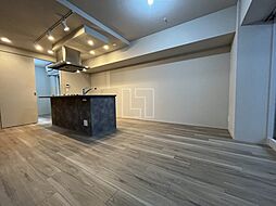 アーバネックス南新町　リビング
