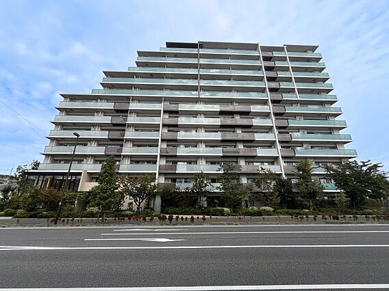 駅まで徒歩3分...