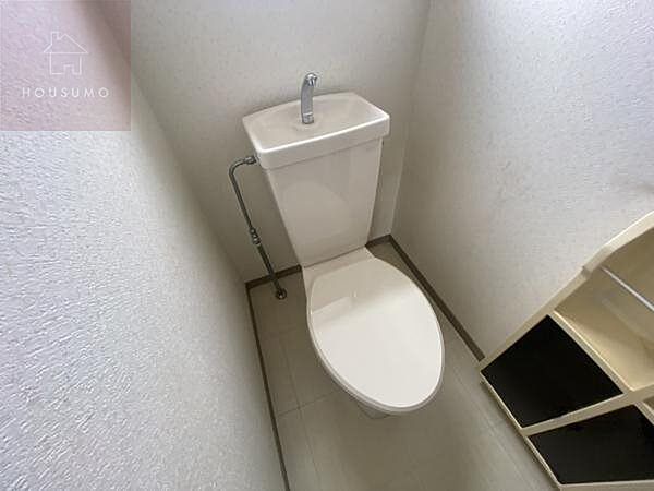 画像19:コンパクトで使いやすいトイレです