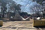 薬円台公園 340m