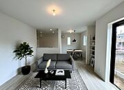 【Living】こちらの画像はAIによる家具イメージです。お部屋の雰囲気を感じてみてください♪