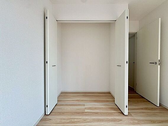 【Bedroo...