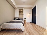 【Bedroom】こちらの画像はAIによる家具イメージです。お部屋の雰囲気を感じてみてください♪