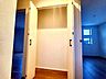 収納：【Bedroom】クローゼット完備で収納力◎。家具の配置もしやすい機能的な洋室です。