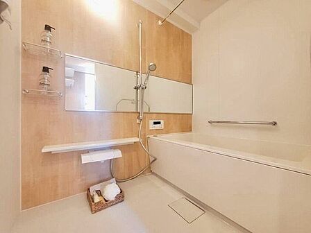 【Bathroom】リラックスできる空間で、一日の疲れを癒し、心身共にリフレッシュできます。