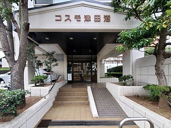 エントランスを拡大表示