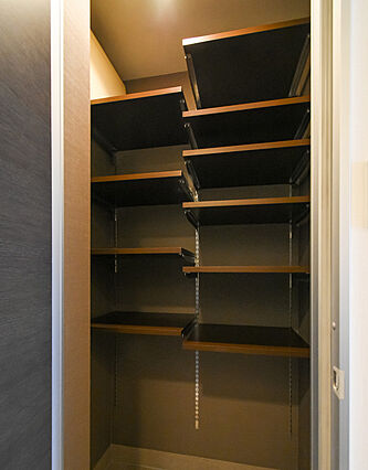 シューズクロー...