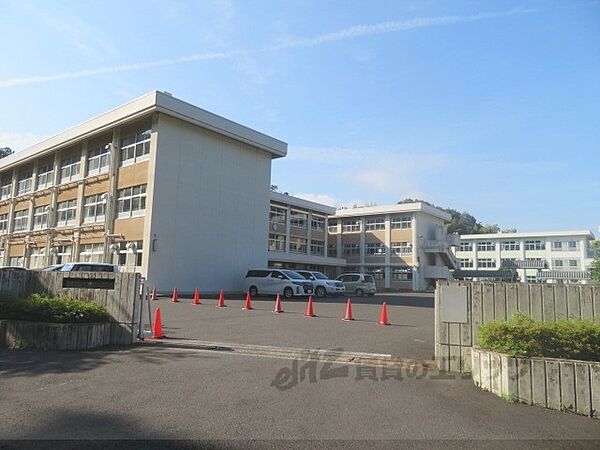 画像11:中舞鶴小学校まで700メートル