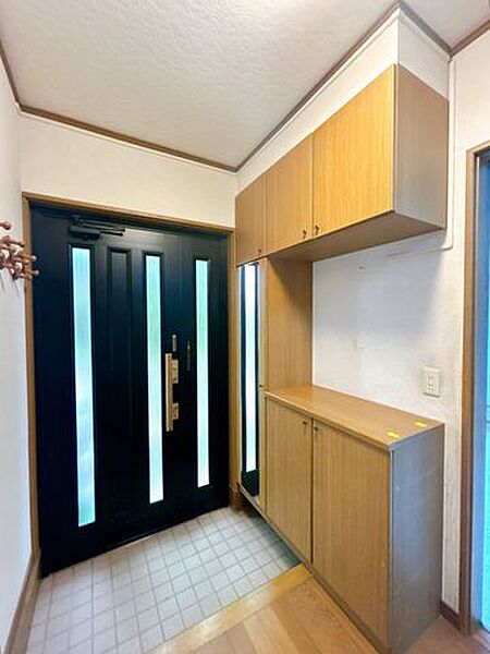 玄関を拡大表示