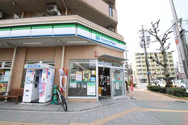 画像15:ファミリーマート　熱田金山南店