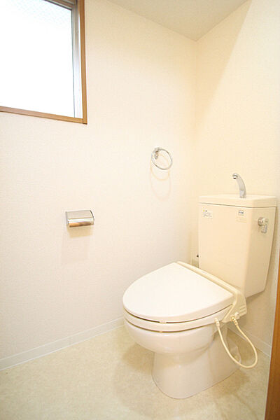 画像9:トイレ・バス別室