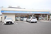 ローソン　名東区文教台店