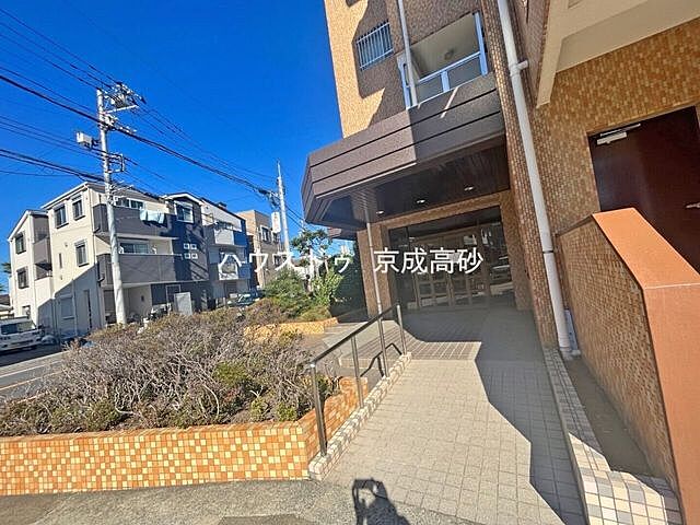 エントランス お花茶屋ローヤルコーポ 5階/-