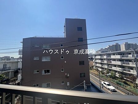今日も、明日も、この街で。毎日同じに見える風景も、マイホームからの景色は日毎に違う表情を見せてくれます。