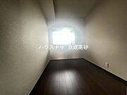 広すぎないスペース。お子様のお部屋や書斎など、新居での生活の夢が膨らみますね！