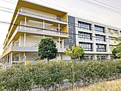 小中一貫教育校高砂けやき学園葛飾区立高砂小学校平成24年4月開校の小中一貫教育校「高砂けやき学園」です 720m