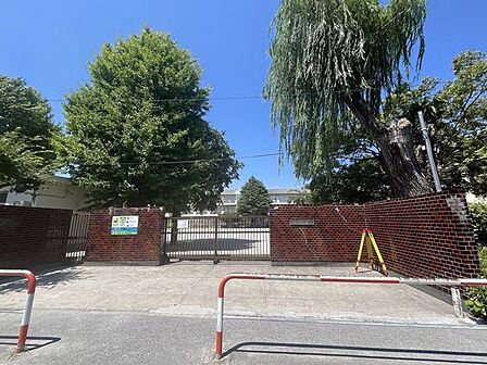 市川市立真間小学校 600m