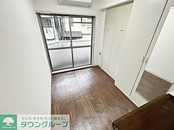 ラ・パルフェ・ド・アルカディア 203 2階ワンルームのリビング/ダイニング