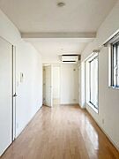 お部屋探しは株式会社　タウンハウジング　までお気軽にお問合せ下さい。クレジットカード決済・首都圏を中心直営143店舗　仲介件数全国2位の豊富な実績！諸費用・審査等・何でもご相談下さい。
