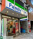 ファミリーマート宮益坂下店 徒歩5分。 400m