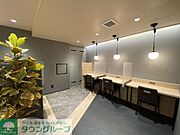 タウンハウジングレジデンス事業部　恵比寿店・赤坂店までお問合せ下さい。