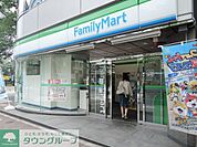 ファミリーマート日本橋茅場町店 徒歩2分。コンビニ 100m