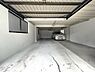 駐車場：【カースペース】カースペースは2台分(車種による)あり、ご夫婦でのお車所有やご来客時に便利です。