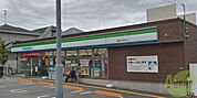 ファミリーマート段上町北店 398m