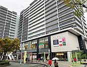 イオンフードスタイルソコラ塚口店 212m