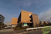 西宮敬愛会病院 697m