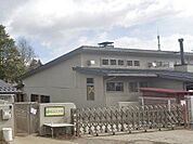 向山こども園 800m