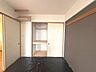 和室：和室6帖。の洋室と続き間になっており、開け放てば広々と使えるのも魅力です。