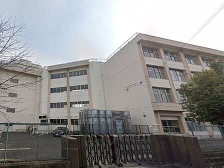 仙台市立八幡小学校 950m