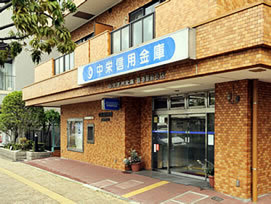 画像20:銀行「中栄信用金庫鶴巻駅前支店まで134m」