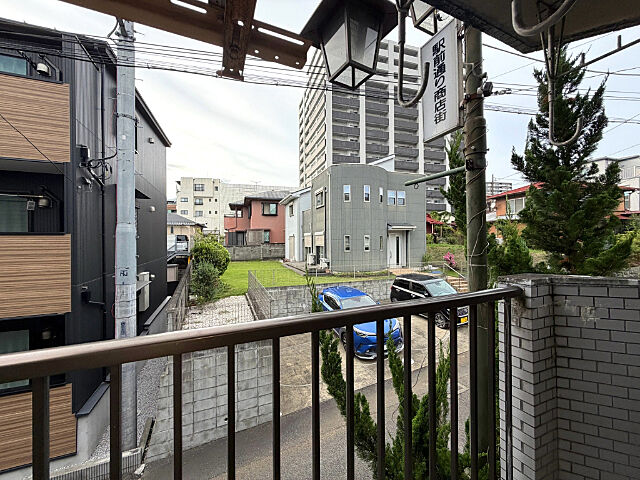 バルコニー