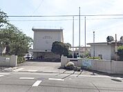 宮崎中学校宮崎市永楽町にある市立中学校設立1955年の歴史ある中学校 600m