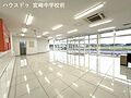 AIで家具、小...