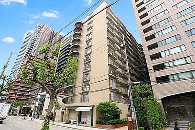 外観:京阪「中之島駅」徒歩5分、他JR・阪神等複数路線利用可!交通至便◎スーパー徒歩2分!コンビニ徒歩3分、公園徒歩5分。生活面も便利な立地です。ぜひお問い合わせください。 外観:京阪「中之島駅」徒歩5分、他JR・阪神等複数路線利用可!交通至便◎スーパー徒歩2分!コンビニ徒歩3分、公園徒歩5分。生活面も便利な立地です。ぜひお問い合わせください。