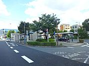 片倉町駅（横浜市営地下鉄 ブルーライン） 徒歩5分。（360m）