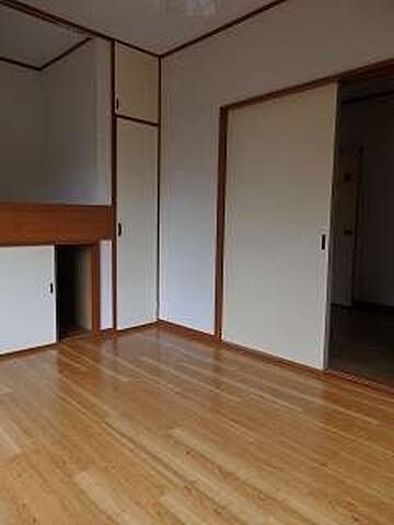 寝室