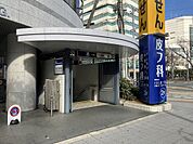 大阪メトロ千日前線「野田阪神」駅（224m）