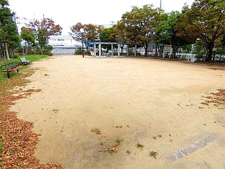 高畑公園(集会所横)(553m)