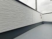 2階・3階にバルコニーございます。