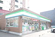 ファミリーマート　石川橋店