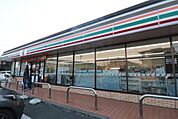 ファミリーマート　熱田野立町店