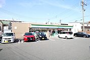 ファミリーマート 春田駅南店