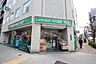 周辺：ローソンストア100 栄三蔵通店